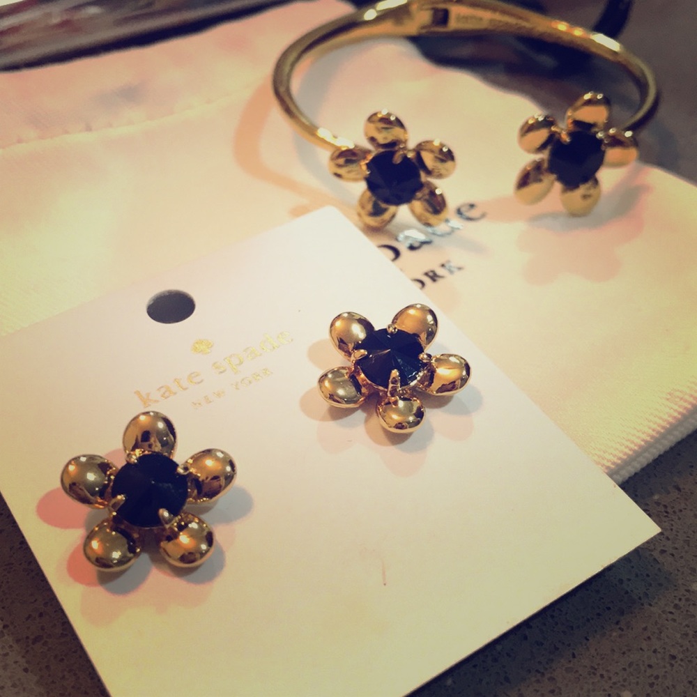 Kate Spade earring and bangle set